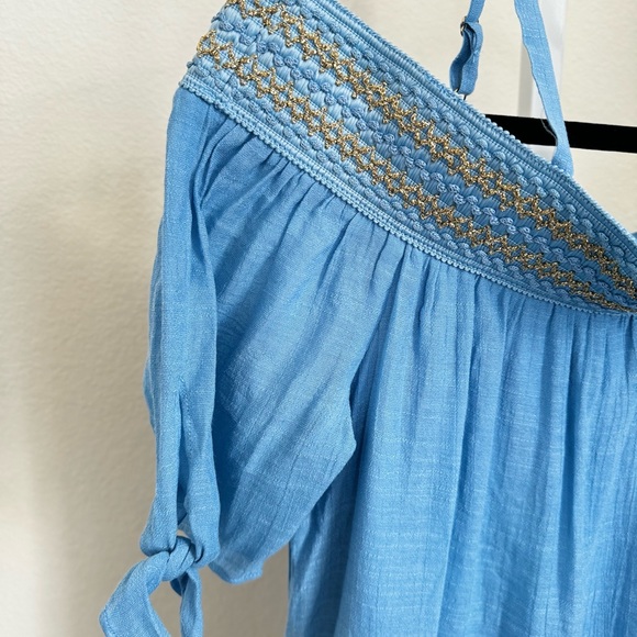 JM collection. Off shoulder blouse. Size Small. Retails: $54.50. NWT. - Picture 7 of 15